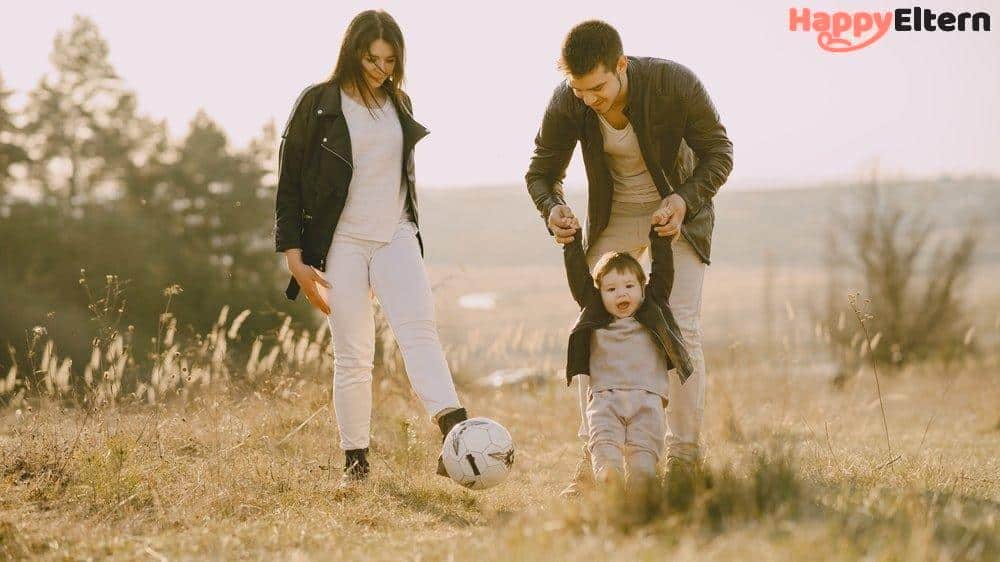joshua-kimmich-spazierg-nge-mit-dem-kinderwagen-und-einblicke-in-sein
